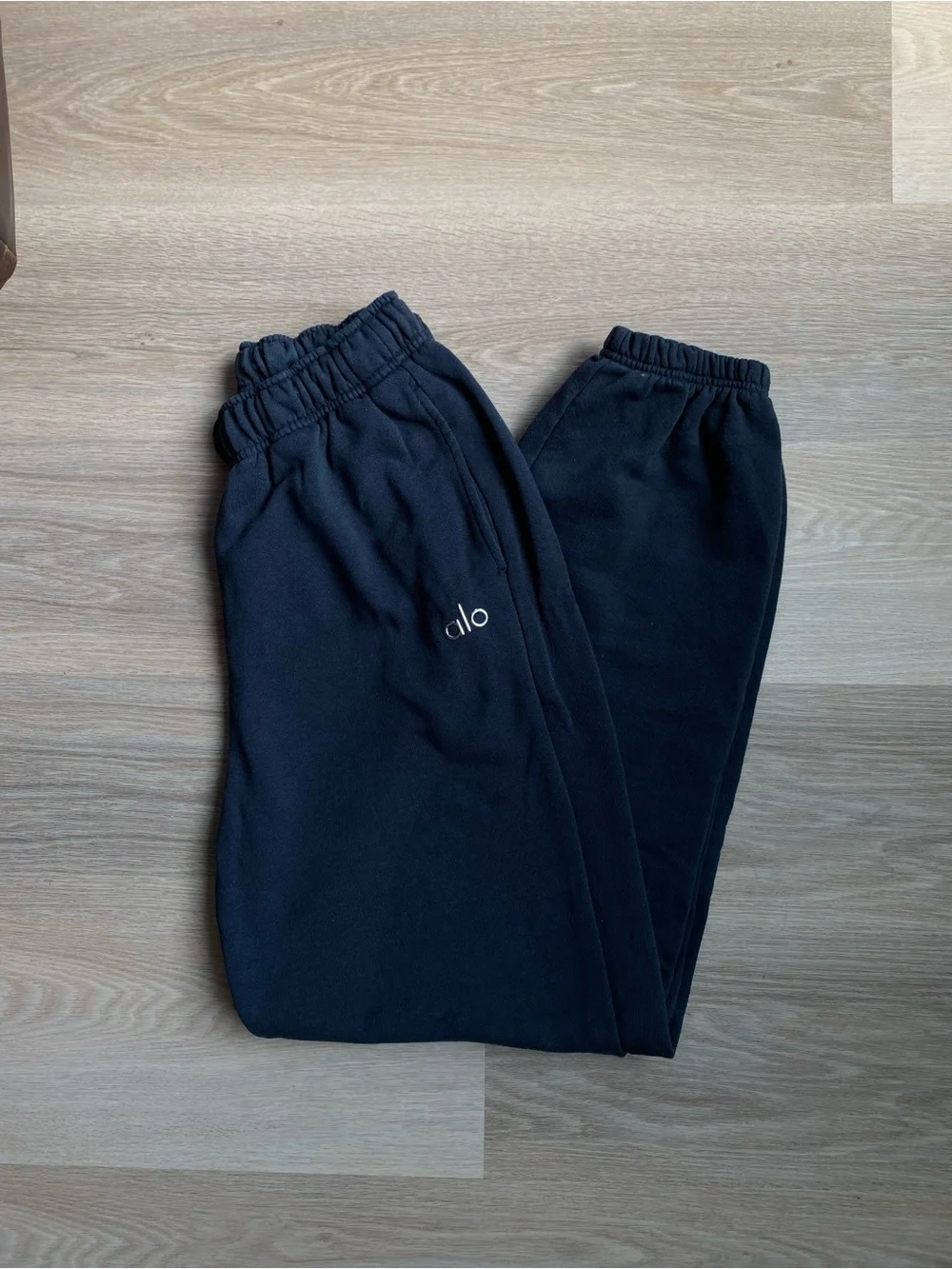 black alo joggers womens small - Picture 2 of 2